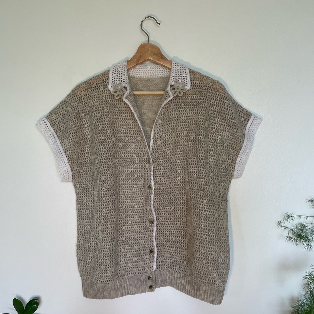 Vintage crochet button up